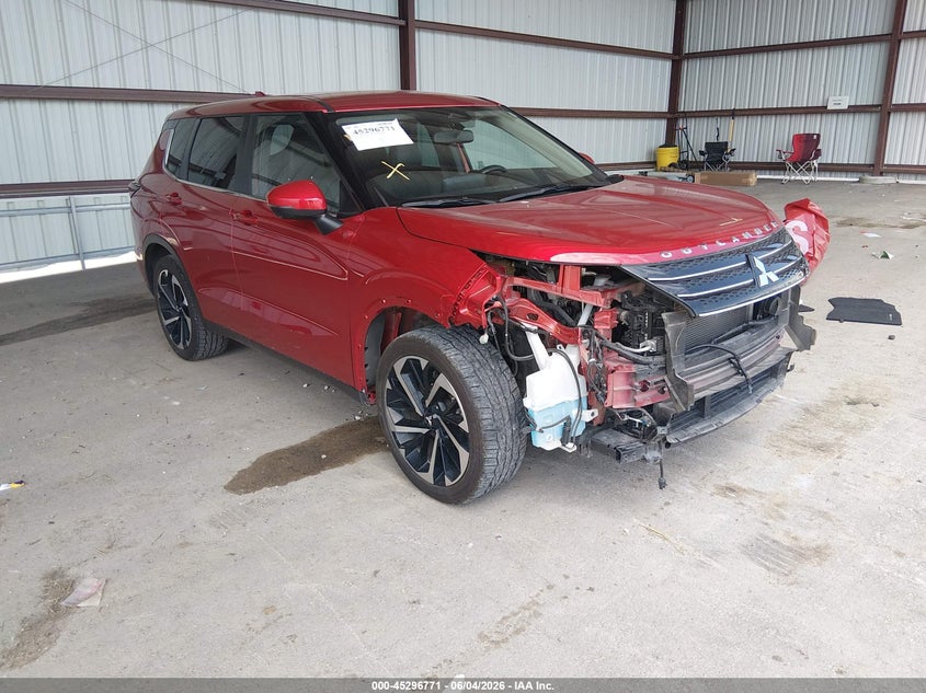 2022 Mitsubishi Outlander VIN JA4J3UA86NZ085527 IAAI salvage auction — FRONT END, Salvage Title, sold $2,100 on 2026-07-16 (photo 1)