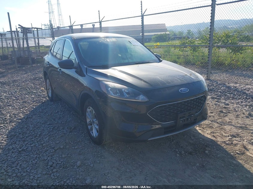 2022 Ford Escape VIN 1FMCU9G66NUA58447 IAAI salvage auction — SIDE, Salvage Title, sold $2,800 on 2026-07-09 (photo 1)