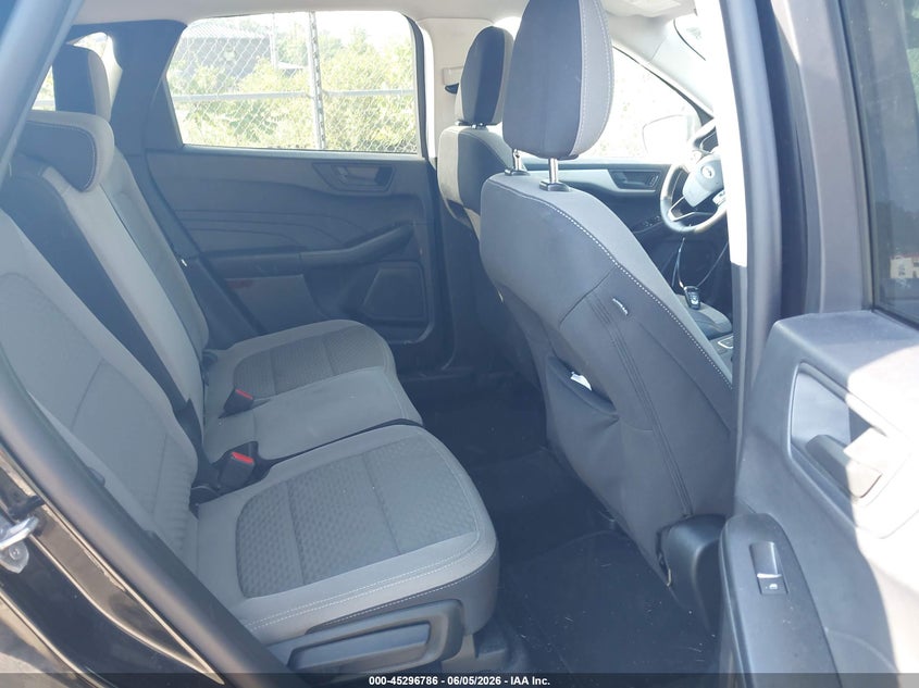 2022 Ford Escape VIN 1FMCU9G66NUA58447 IAAI salvage auction — SIDE, Salvage Title, sold $2,800 on 2026-07-09 (photo 8)