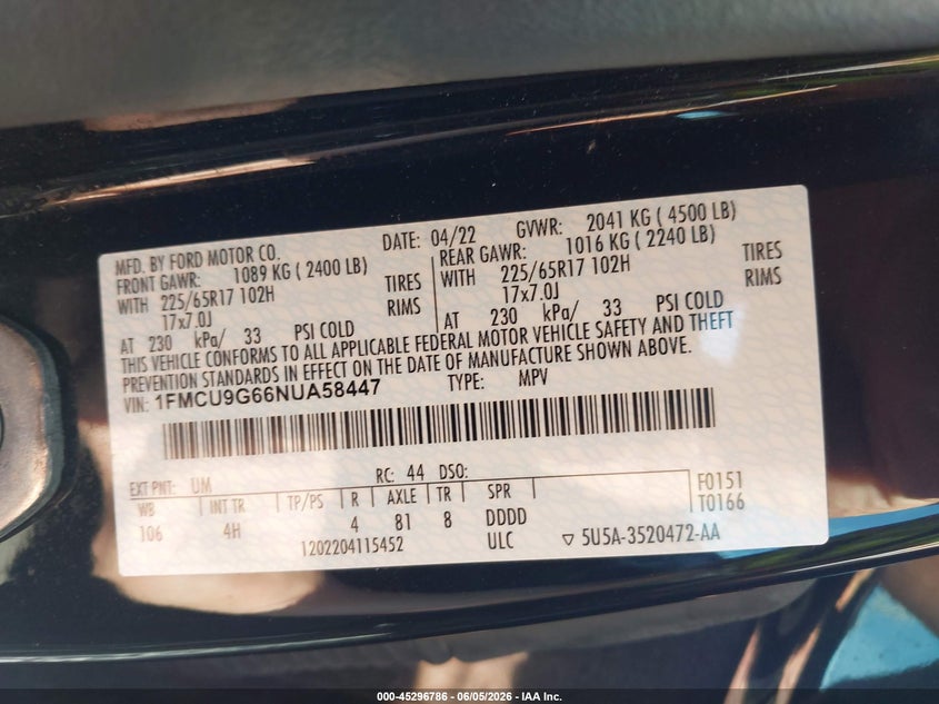 2022 Ford Escape VIN 1FMCU9G66NUA58447 IAAI salvage auction — SIDE, Salvage Title, sold $2,800 on 2026-07-09 (photo 9)