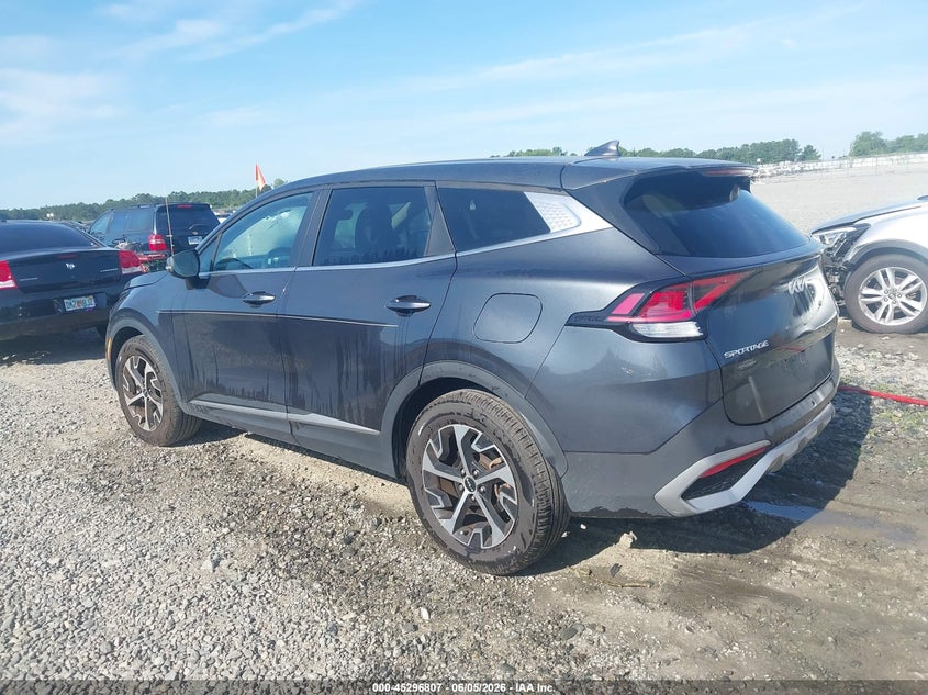 2023 Kia Sportage VIN 5XYK33AF6PG072040 IAAI salvage auction — FRONT END, Salvage Title, sold $5,600 on 2026-07-27 (photo 3)