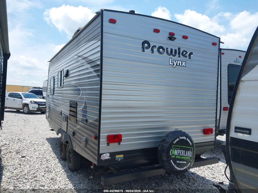 2019 Heartland Prowler VIN 5SFPB2227KE393436 IAAI salvage auction — HAIL, Clear (Oklahoma), sold $2,050 on 2026-07-21 (photo 3)