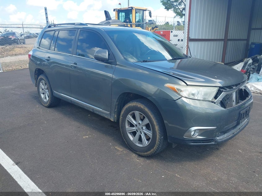 2012 Toyota Highlander VIN 5TDBK3EH2CS133119 IAAI salvage auction — FRONT END, Salvage Title, sold $3,000 on 2026-07-16 (photo 1)