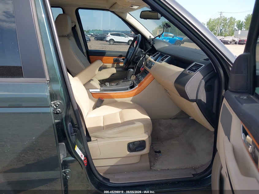 2011 Land rover Range rover sport VIN SALSF2D46BA284336 IAAI salvage auction — RIGHT REAR, Mv-907A (New York), sold $850 on 2026-07-15 (photo 5)