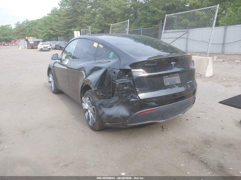 2023 Tesla Model y VIN 7SAYGDEE7PA176808 IAAI salvage auction — LEFT REAR, Salvage Title, sold $13,700 on 2026-07-09 (photo 3)