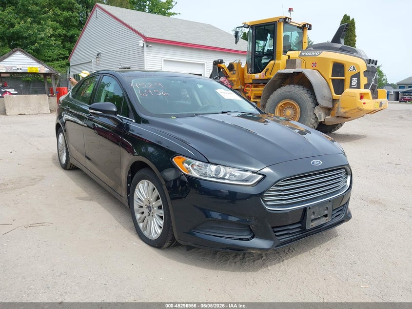 2014 Ford Fusion VIN 3FA6P0LU7ER132819 IAAI salvage auction — NORMAL WEAR, Original (Maine), sold $900 on 2026-07-06 (photo 1)