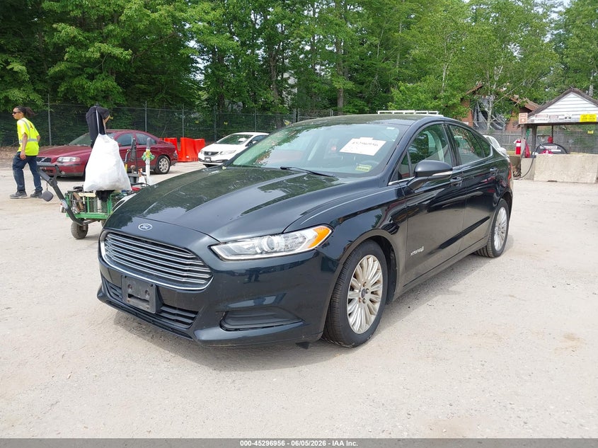 2014 Ford Fusion VIN 3FA6P0LU7ER132819 IAAI salvage auction — NORMAL WEAR, Original (Maine), sold $900 on 2026-07-06 (photo 2)