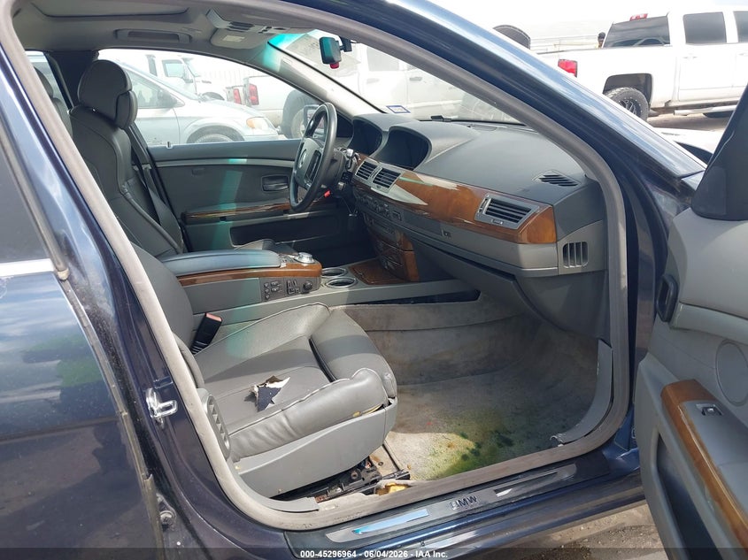 2004 BMW 7 series VIN WBAGN63544DS52176 IAAI salvage auction — NORMAL WEAR, Salvage (Texas), sold $350 on 2026-07-29 (photo 5)