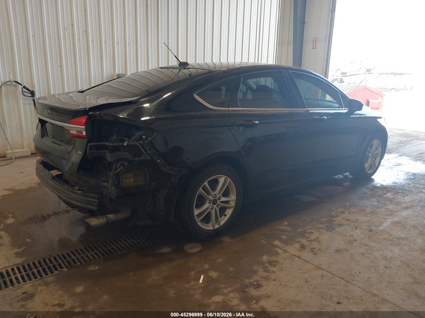 2018 Ford Fusion VIN 3FA6P0H7XJR186855 IAAI salvage auction — REAR END, Certificate Of Title (Nebraska), sold $1,950 on 2026-07-18 (photo 4)