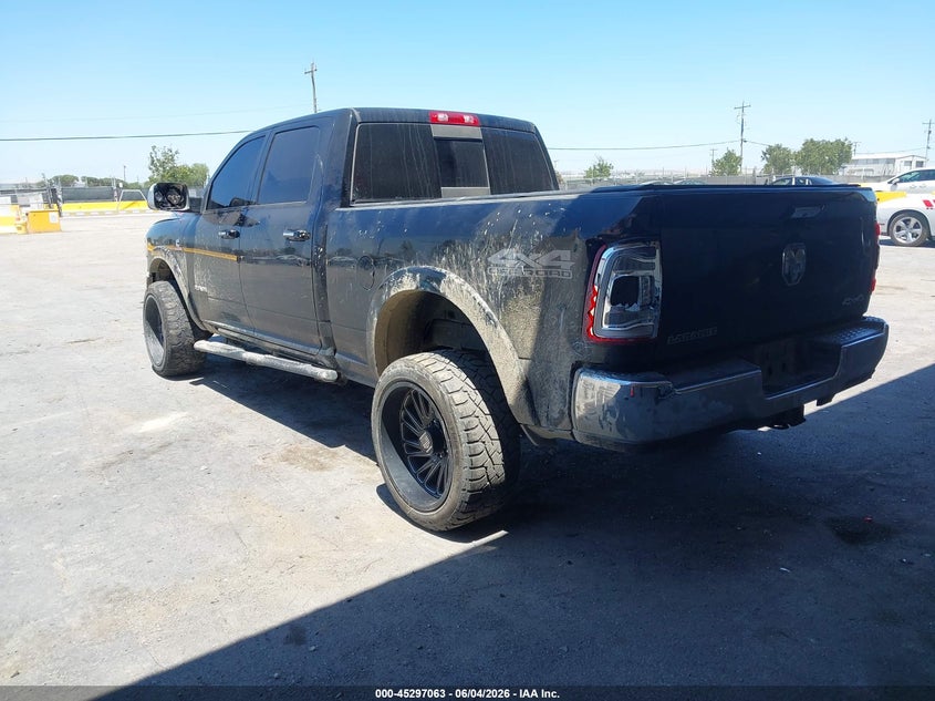 2022 Ram 2500 VIN 3C6UR5FL3NG298236 IAAI salvage auction — RIGHT FRONT, Wait Title, sold $13,950 on 2026-08-23 (photo 3)