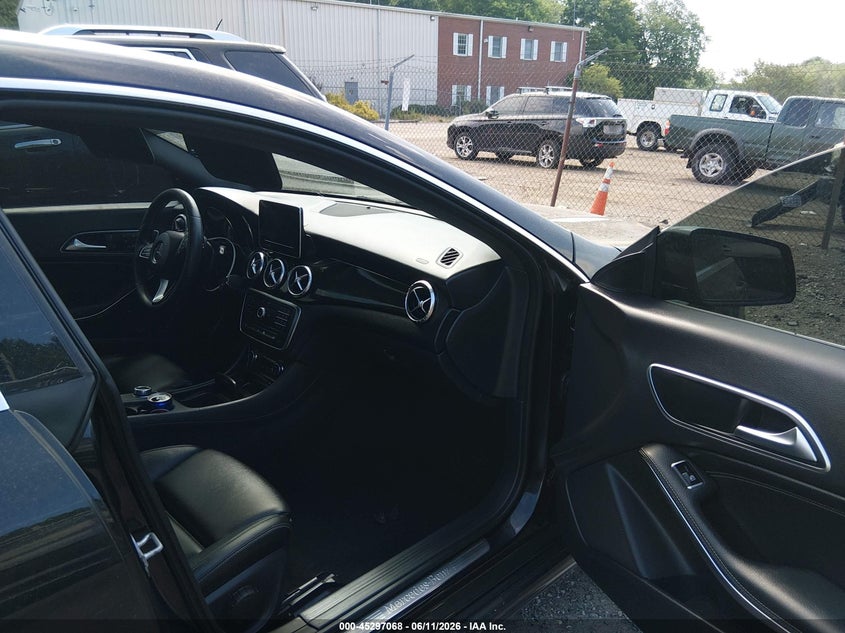 2016 Mercedes-benz Cla-klasse VIN WDDSJ4GB6GN300746 IAAI salvage auction — FRONT END, Salvage (Massachusetts), sold $1,450 on 2026-08-15 (photo 5)