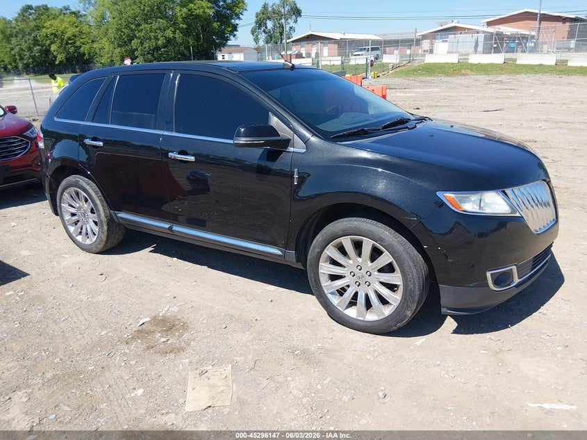 2013 Lincoln Mkx VIN 2LMDJ8JK5DBL22666 IAAI salvage auction — NORMAL WEAR, Clear (Tennessee), sold $825 on 2026-07-09 (photo 1)