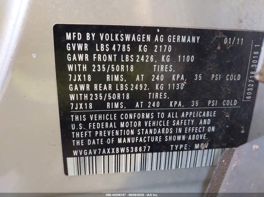 2011 Volkswagen Tiguan VIN WVGAV7AXXBW538677 IAAI salvage auction — NORMAL WEAR, Clear (California), sold $375 on 2026-07-21 (photo 9)
