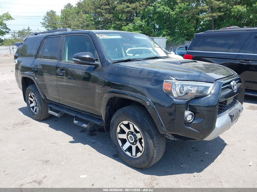 2024 Toyota 4runner VIN JTERU5JR6R6270264 IAAI salvage auction — RIGHT SIDE, Salvage Title, sold $17,500 on 2026-07-28 (photo 1)