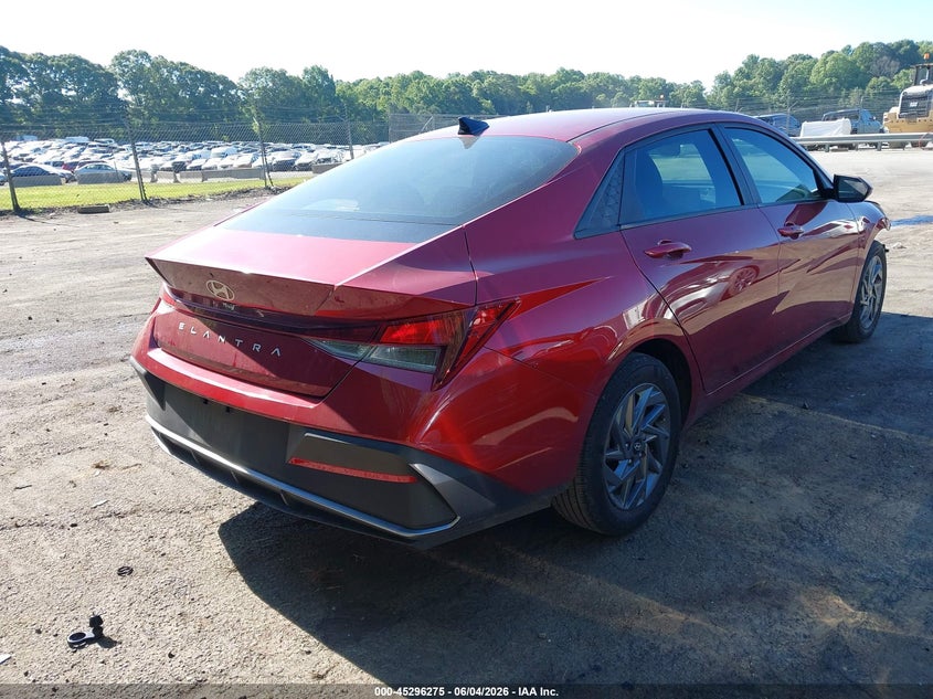 2024 Hyundai Elantra VIN KMHLM4DGXRU712145 IAAI salvage auction — FRONT END, Salvage Title, sold $4,875 on 2026-07-23 (photo 4)