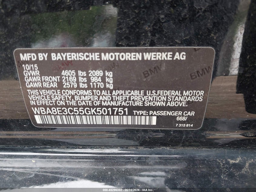 2016 BMW 3er VIN WBA8E3C55GK501751 IAAI salvage auction — FRONT END, Salvage Title, sold $2,000 on 2026-08-19 (photo 9)