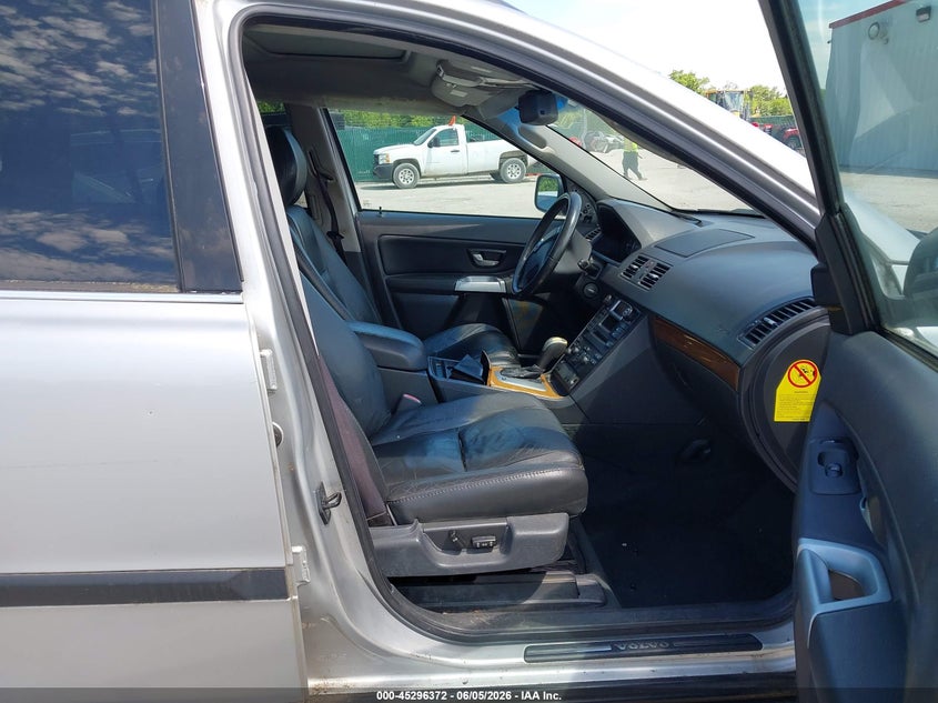 2004 Volvo Xc90 VIN YV1CM59H141073167 IAAI salvage auction — NORMAL WEAR, Original (Kentucky), sold $825 on 2026-08-10 (photo 5)