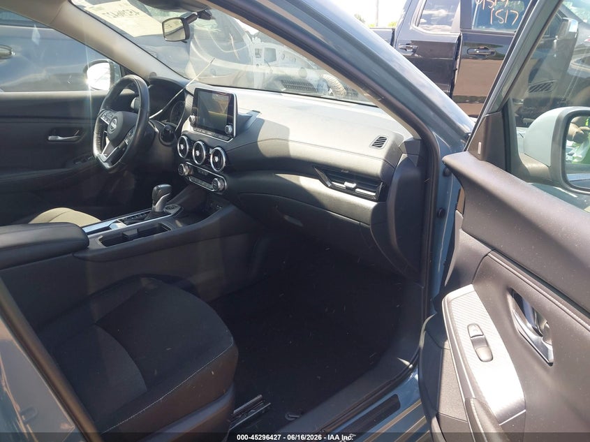 2024 Nissan Sentra VIN 3N1AB8CV0RY363246 IAAI salvage auction — HAIL, Salvage (Ohio), sold $8,700 on 2026-07-28 (photo 5)
