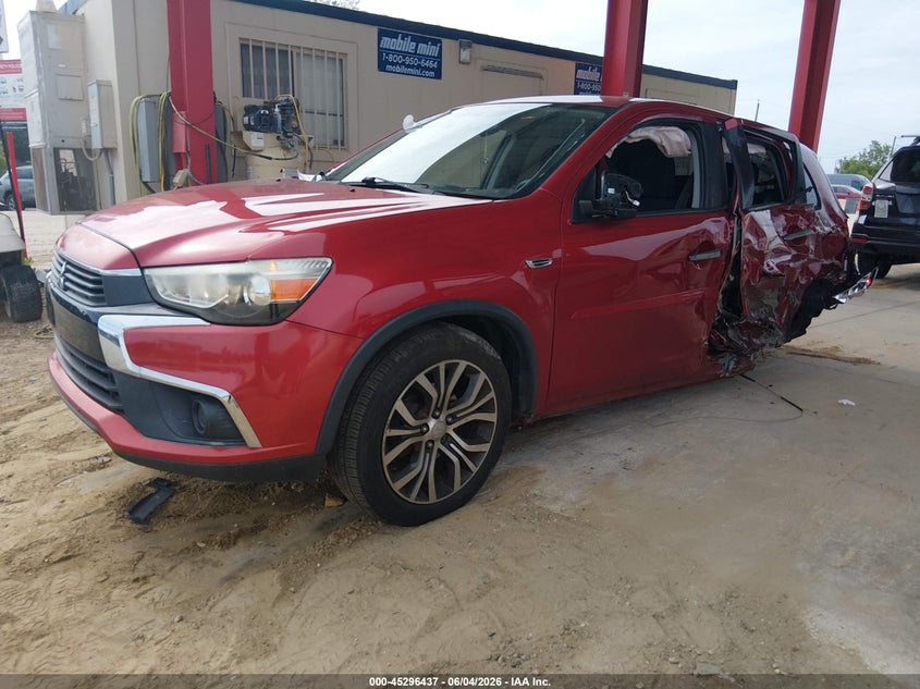 2017 Mitsubishi Outlander VIN JA4AP3AU0HZ067542 IAAI salvage auction — LEFT SIDE, Salvage Title, sold $1,225 on 2026-07-14 (photo 2)