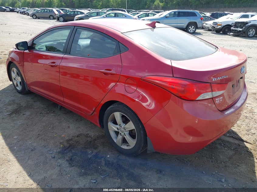 2013 Hyundai Elantra VIN KMHDH4AEXDU945866 IAAI salvage auction — RIGHT FRONT, Salvage Title, sold $550 on 2026-07-10 (photo 3)