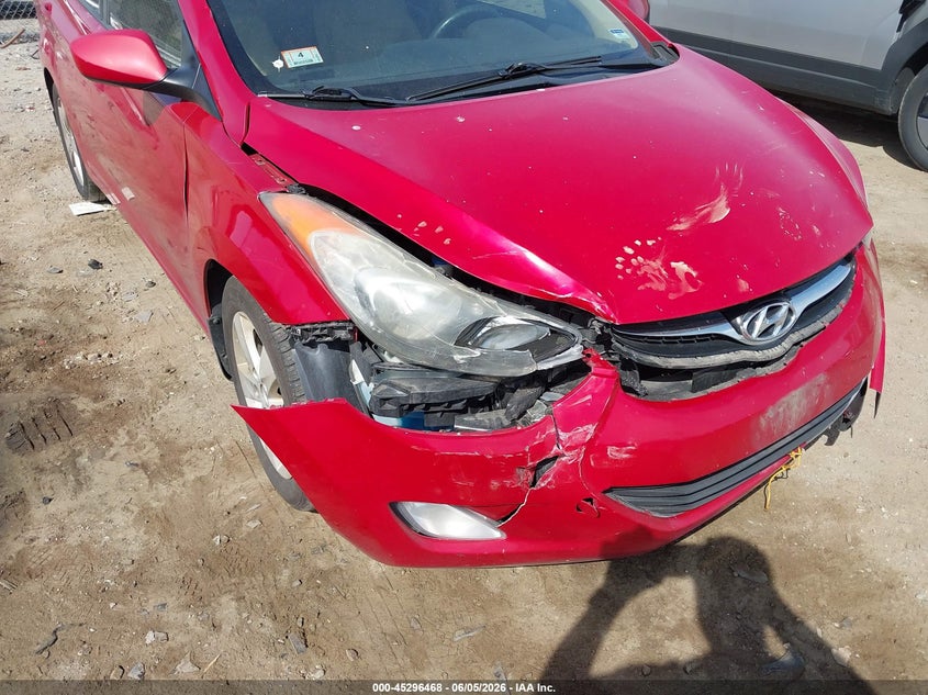 2013 Hyundai Elantra VIN KMHDH4AEXDU945866 IAAI salvage auction — RIGHT FRONT, Salvage Title, sold $550 on 2026-07-10 (photo 6)