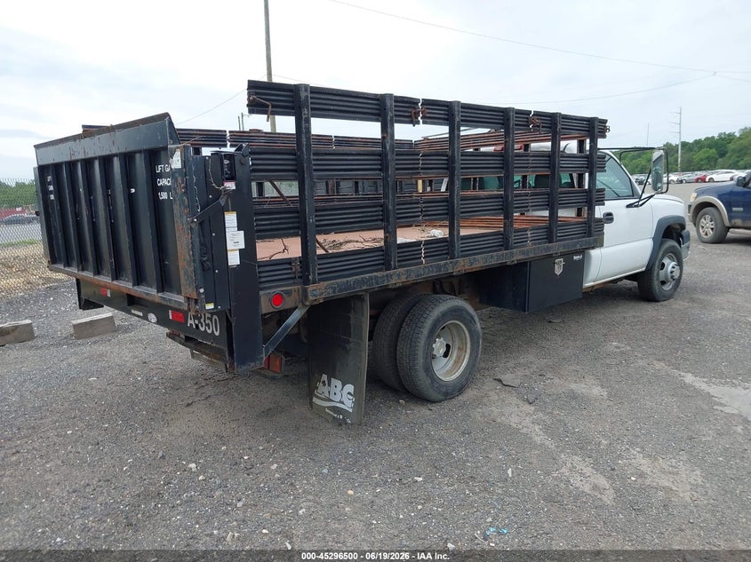 2003 Chevrolet Silverado 3500 VIN 1GBJC34183E141619 IAAI salvage auction — NORMAL WEAR, Clear (Maryland), sold $500 on 2026-07-08 (photo 4)