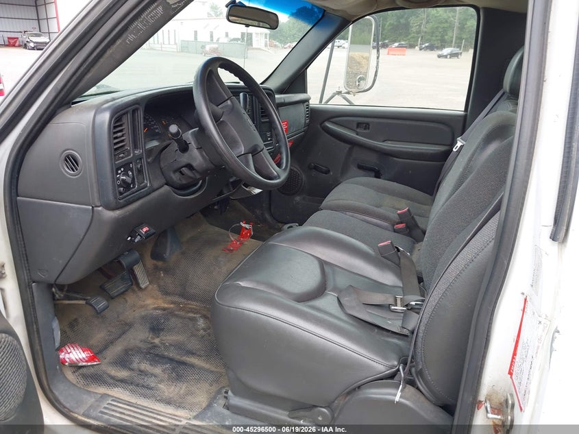 2003 Chevrolet Silverado 3500 VIN 1GBJC34183E141619 IAAI salvage auction — NORMAL WEAR, Clear (Maryland), sold $500 on 2026-07-08 (photo 7)