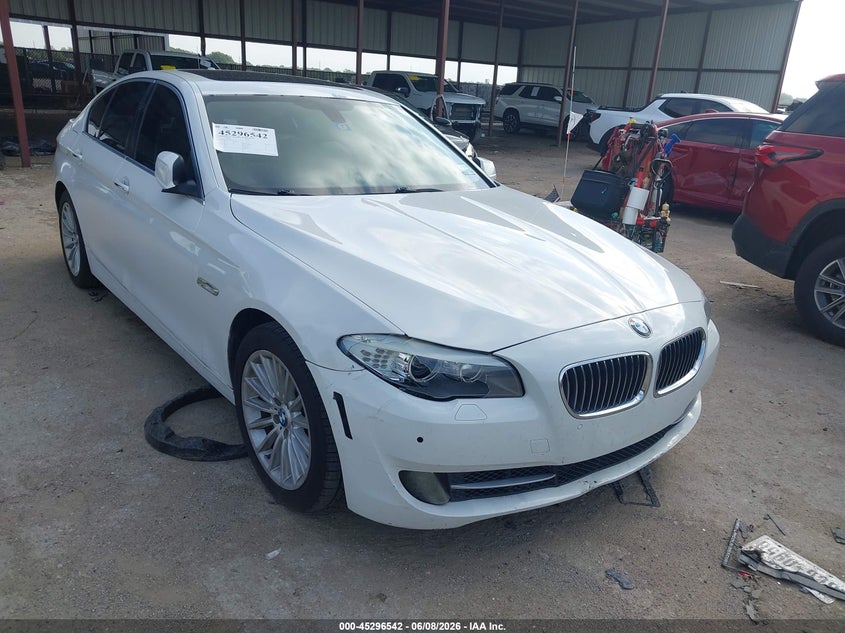 2013 BMW 5er VIN WBAFR7C58DC824362 IAAI salvage auction — FRONT END, Original (Texas), sold $2,100 on 2026-07-21 (photo 1)