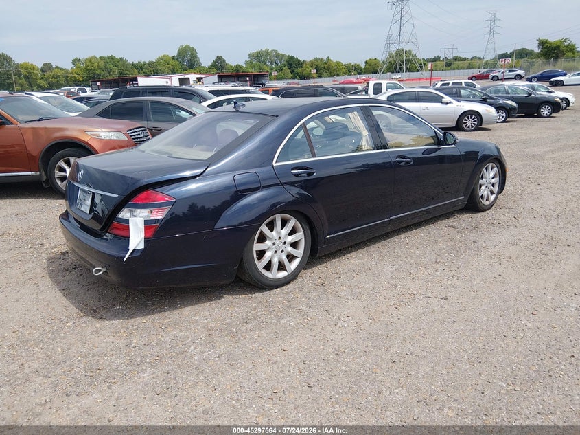 2007 Mercedes-benz S class VIN WDDNG71X47A120870 IAAI salvage auction — LEFT REAR, Clear (Tennessee), sold $550 on 2026-08-04 (photo 4)