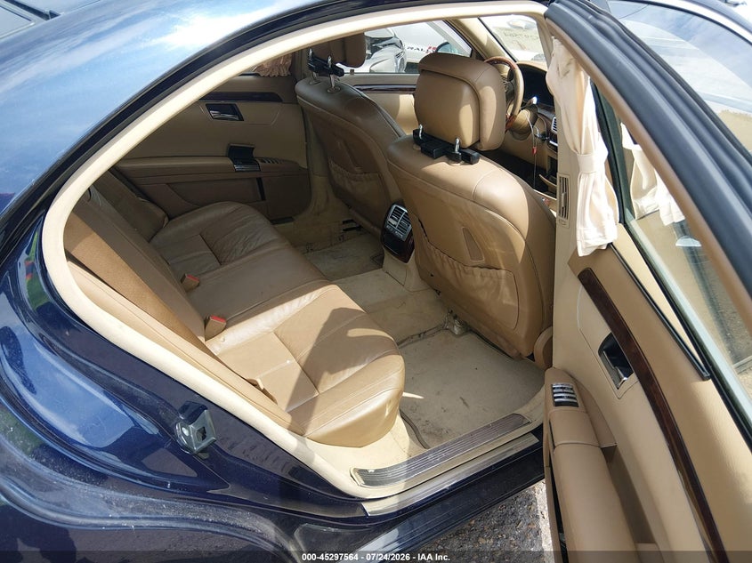 2007 Mercedes-benz S class VIN WDDNG71X47A120870 IAAI salvage auction — LEFT REAR, Clear (Tennessee), sold $550 on 2026-08-04 (photo 8)