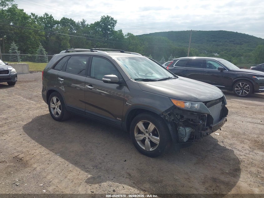 2013 Kia Sorento VIN 5XYKUCA6XDG328768 IAAI salvage auction — FRONT END, Salvage (New Jersey), sold $25 on 2026-07-30 (photo 1)