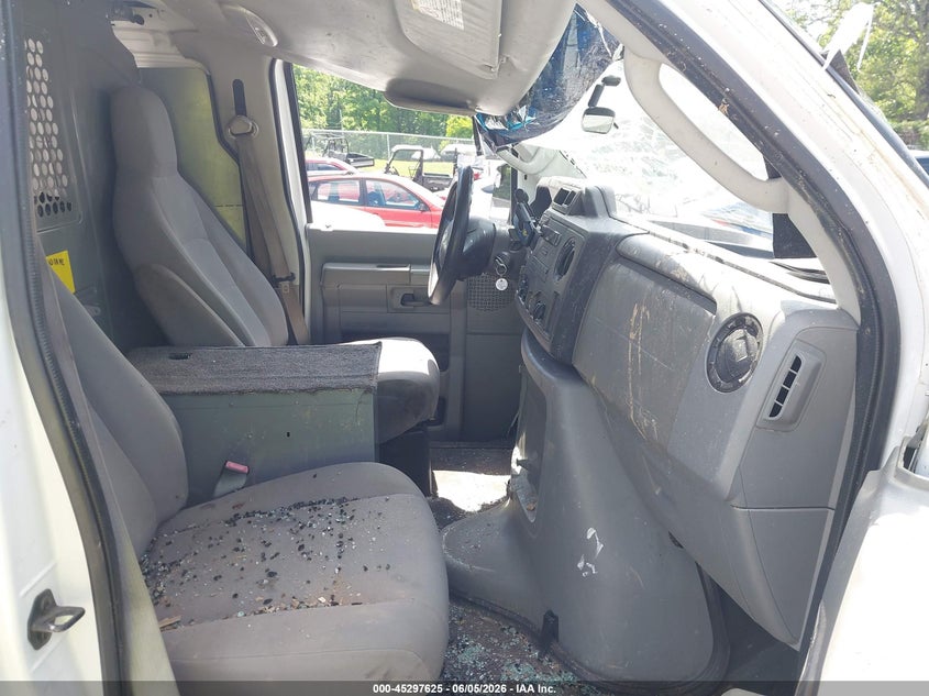 2010 Ford E 150 VIN 1FTNE1EL0ADA92799 IAAI salvage auction — ROLLOVER, Clear (Virginia), sold $575 on 2026-07-07 (photo 5)