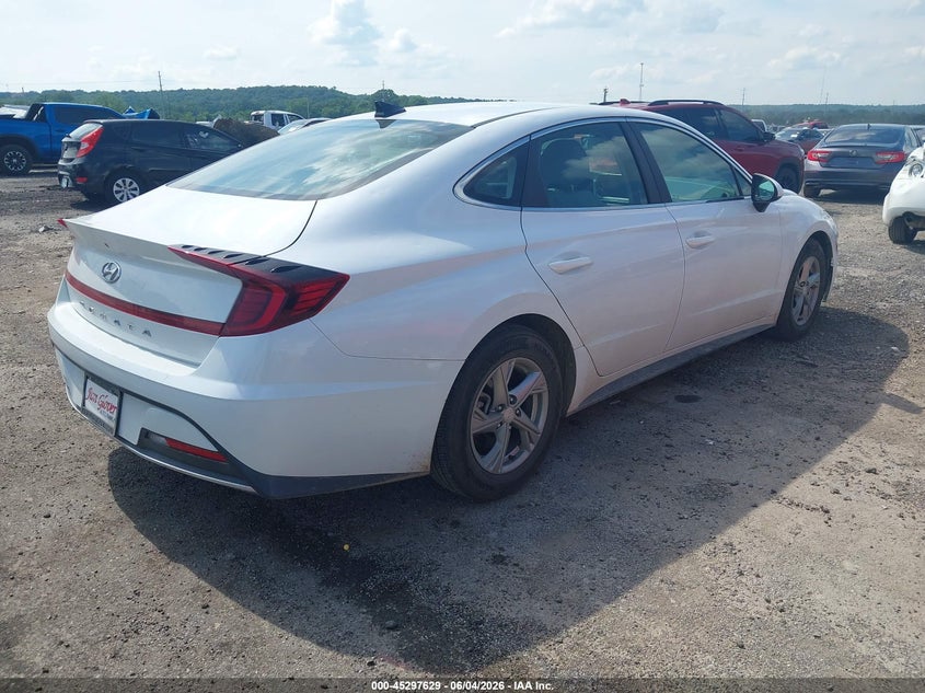 2021 Hyundai Sonata VIN 5NPEG4JA0MH078366 IAAI salvage auction — HAIL, Clear (Oklahoma), sold $4,250 on 2026-08-01 (photo 4)