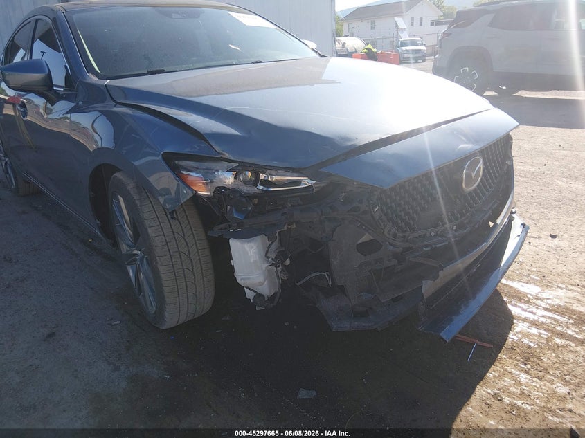2018 Mazda 6 VIN JM1GL1VM9J1329895 IAAI salvage auction — RIGHT FRONT, Salvage Title, sold $2,500 on 2026-07-15 (photo 6)