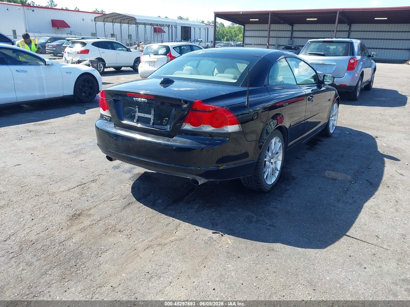 2008 Volvo C70 VIN YV1MC67238J051933 IAAI salvage auction — LEFT SIDE, Rebuildable (Florida), sold $575 on 2026-07-07 (photo 4)