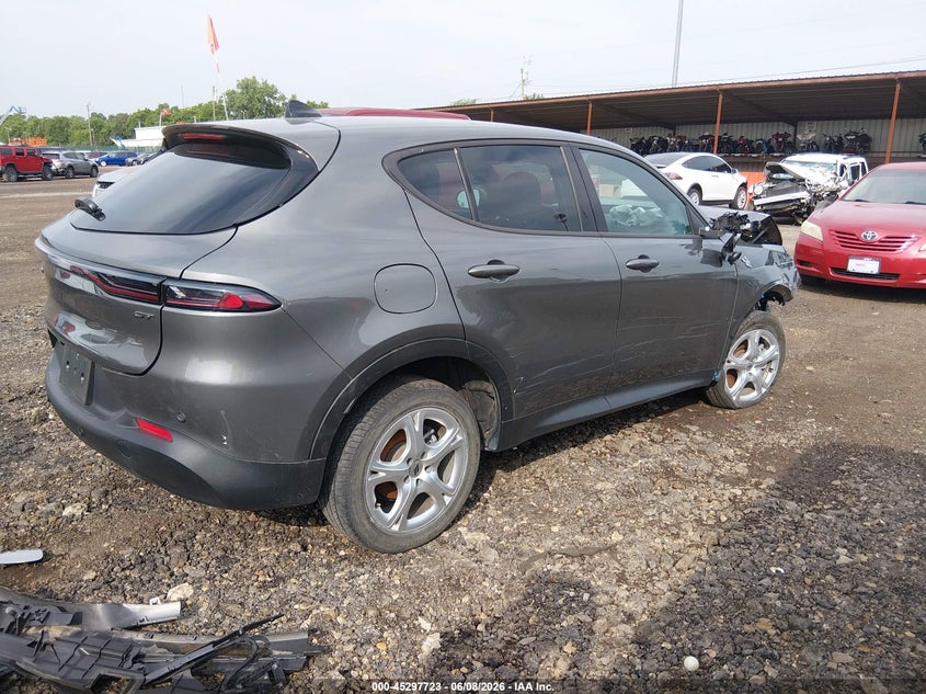 2024 Dodge Hornet VIN ZACNDFAN0R3A37832 IAAI salvage auction — FRONT END, Salvage Title, sold $2,825 on 2026-07-15 (photo 4)