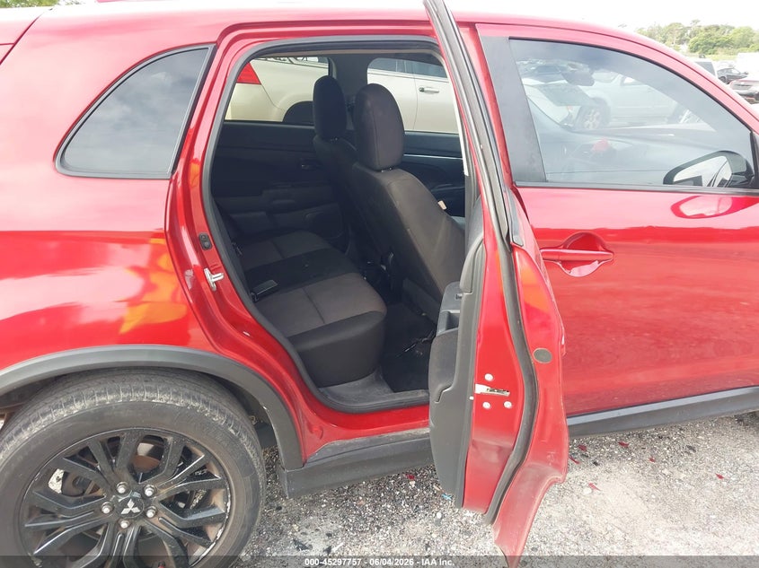 2019 Mitsubishi Outlander VIN JA4AP3AU2KU010506 IAAI salvage auction — FRONT & REAR, Salvage Title, sold $3,100 on 2026-07-16 (photo 8)