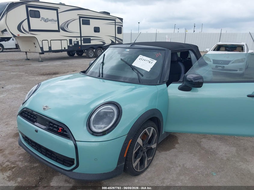 2026 Mini Convertible VIN WMW23GX09T2X74848 IAAI salvage auction — WATER/FLOOD, Salvage (Texas), sold $13,150 on 2026-08-12 (photo 6)