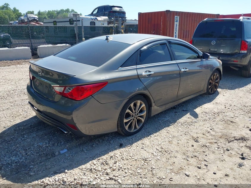 2014 Hyundai Sonata VIN 5NPEC4AB1EH900176 IAAI salvage auction — NORMAL WEAR, Clear (Maryland), sold $425 on 2026-07-16 (photo 4)