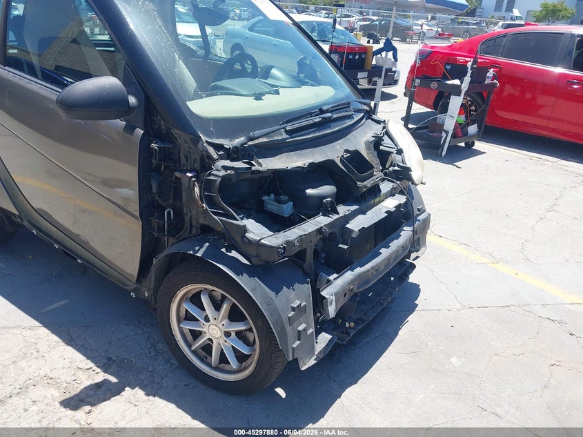 2009 Smart Fortwo VIN WMEEJ31X89K244420 IAAI salvage auction — FRONT END, Salvage (California), sold $1,050 on 2026-08-03 (photo 6)