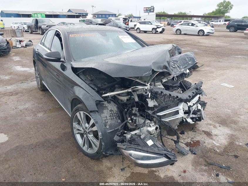 2018 Mercedes-benz C-klasse VIN 55SWF4KBXJU275438 IAAI salvage auction — FRONT END, Salvage Title, sold $1,850 on 2026-07-29 (photo 1)