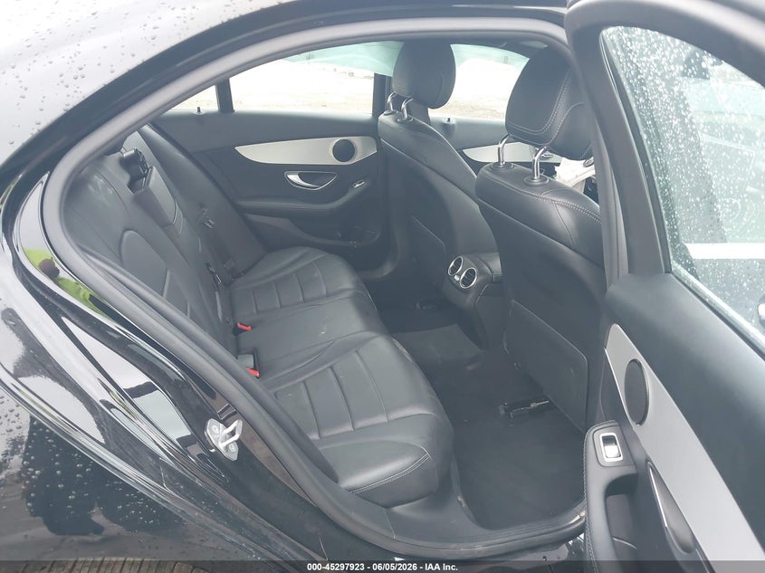 2018 Mercedes-benz C-klasse VIN 55SWF4KBXJU275438 IAAI salvage auction — FRONT END, Salvage Title, sold $1,850 on 2026-07-29 (photo 8)