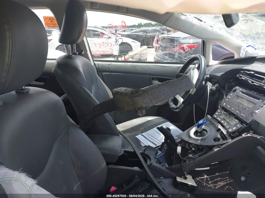 2011 Toyota Prius VIN JTDKN3DUXB5333224 IAAI salvage auction — BIO HAZARD, Salvage (Texas), sold $625 on 2026-07-07 (photo 5)