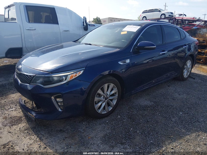 2018 Kia Optima VIN 5XXGT4L36JG240723 IAAI salvage auction — FRONT END, Salvage Title, sold $750 on 2026-07-14 (photo 2)