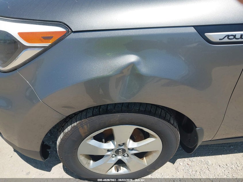 2018 Kia Soul VIN KNDJN2A26J7555058 IAAI salvage auction — NORMAL WEAR, Salvage Title, sold $600 on 2026-07-22 (photo 6)