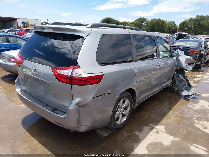 2017 Toyota Sienna VIN 5TDKZ3DC8HS844963 IAAI salvage auction — RIGHT FRONT, Salvage Title, sold $4,000 on 2026-07-21 (photo 4)