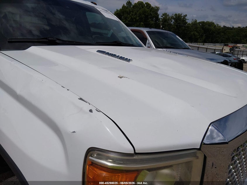 2016 Gmc SIERRA VIN 1GT12UE83GF128910 IAAI salvage auction — RIGHT FRONT, Salvage Title, sold $1,850 on 2026-07-27 (photo 6)