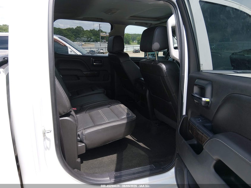 2016 Gmc SIERRA VIN 1GT12UE83GF128910 IAAI salvage auction — RIGHT FRONT, Salvage Title, sold $2,250 on 2026-07-29 (photo 8)