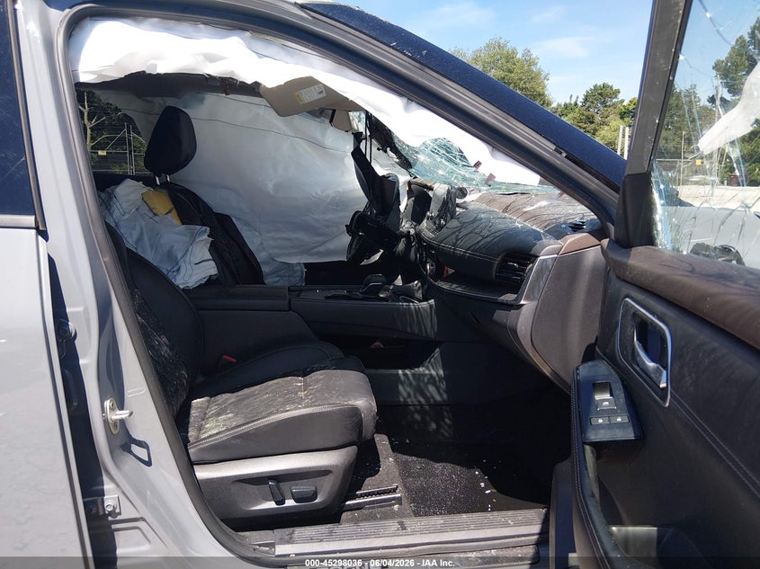 2021 Nissan Rogue VIN JN8AT3DC3MW101204 IAAI salvage auction — ROLLOVER, Salvage (Alabama), sold $25 on 2026-07-29 (photo 5)