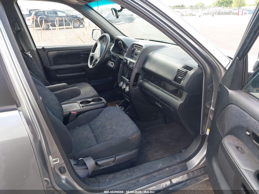 2005 Honda Cr-v VIN JHLRD78565C043643 IAAI salvage auction — RIGHT FRONT, Clear (Minnesota), sold $275 on 2026-07-20 (photo 5)